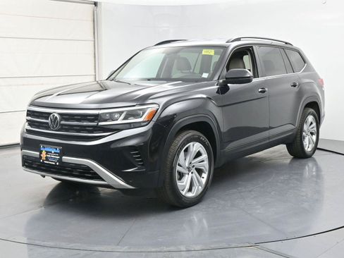 Used 2021 Volkswagen Atlas SE w/ Towing Package AWD/4WD image 1