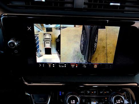 Used 2026 GMC Sierra 1500 AT4 w/ AT4 Premium Package AWD/4WD image 69