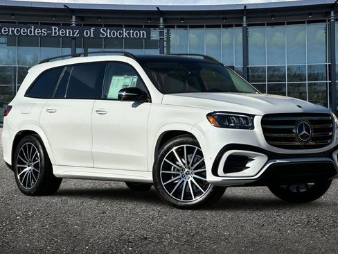 New 2026 Mercedes-Benz GLS 450 4MATIC image 1