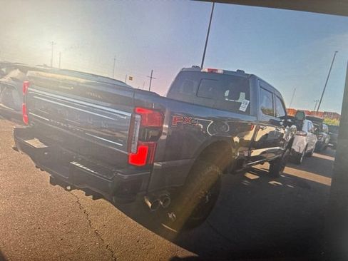 Used 2024 Ford F350 Platinum AWD/4WD image 2