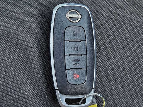 Used 2024 Nissan Versa SV FWD image 24