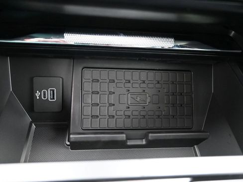 New 2025 Ford F150 Platinum w/ Equipment Group 702A High image 30