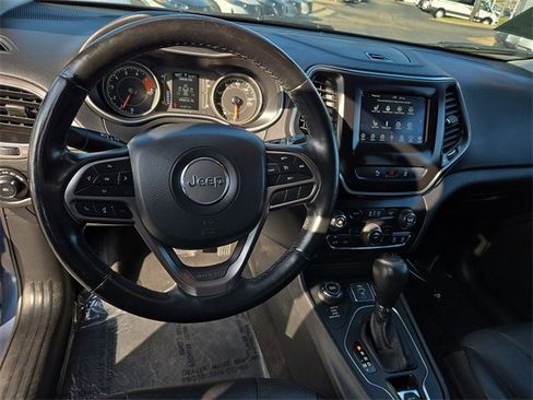 Used 2021 Jeep Cherokee Latitude Lux image 34