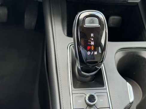 Used 2023 Cadillac XT4 Premium Luxury image 25