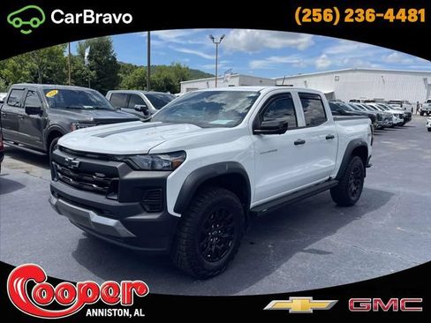 Certified 2024 Chevrolet Colorado Trail Boss w/ Technology Package AWD/4WD image 1
