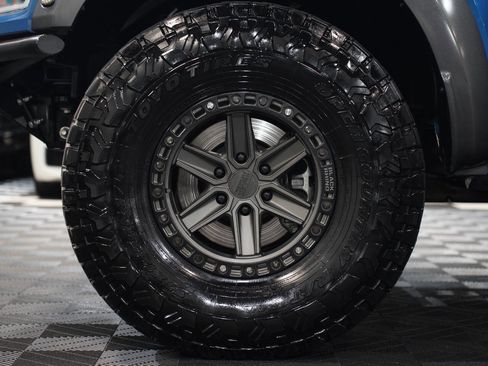 Used 2019 Ford F150 Raptor w/ Equipment Group 802A Luxury image 63