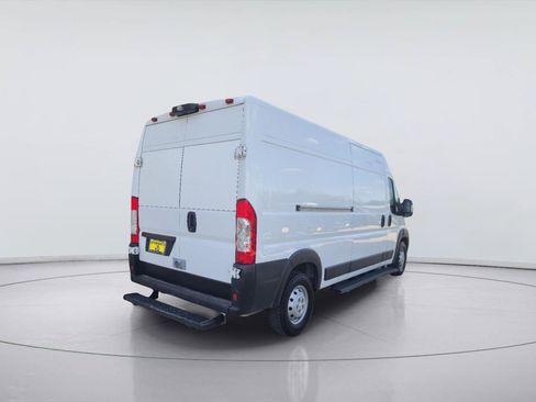 Used 2021 RAM ProMaster 2500 FWD image 5