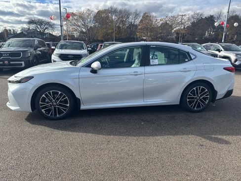 New 2026 Toyota Camry XLE AWD/4WD image 4