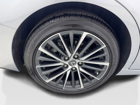 Used 2022 Lexus ES 350 w/ Premium Package image 85