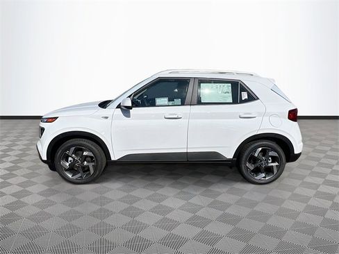 New 2026 Hyundai Venue SEL image 4