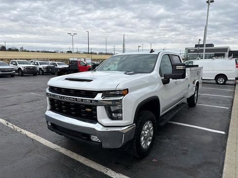 Used 2021 Chevrolet Silverado 3500 LT w/ Convenience Package image 5