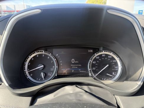 Certified 2022 Toyota Highlander XLE image 25