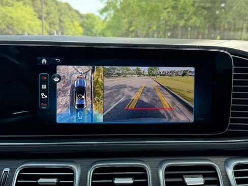 Used 2025 Mercedes-Benz GLE 53 AMG 4MATIC Coupe image 5