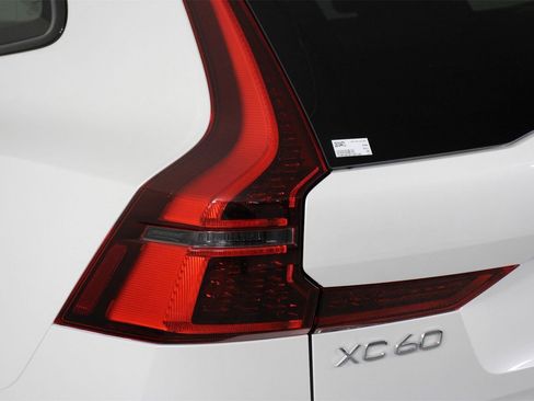 Used 2026 Volvo XC60 B5 Plus w/ Protection Package Premier image 18