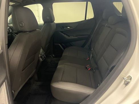 Certified 2025 Chevrolet Equinox LT image 9