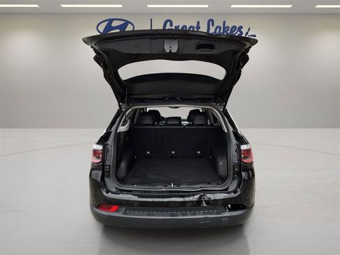 Used 2022 Jeep Compass Latitude w/ Convenience Group image 10