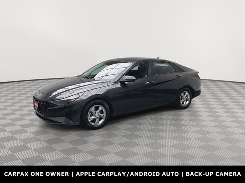 Used 2021 Hyundai Elantra SE FWD image 26