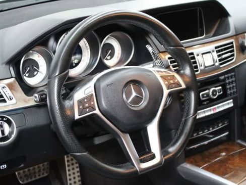 Used 2015 Mercedes-Benz E 350 4MATIC image 13