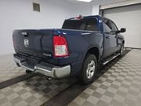 Used 2020 RAM 1500 Big Horn AWD/4WD image 3