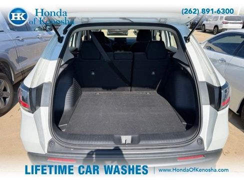 Used 2024 Honda HR-V LX image 9