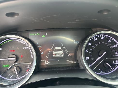 Used 2018 Toyota Camry XLE w/ Audio Package image 4