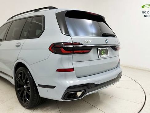 Used 2025 BMW X7 xDrive40i w/ Executive Package AWD/4WD image 28