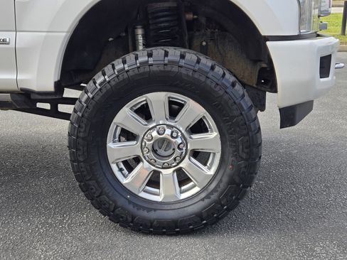 Used 2017 Ford F350 Platinum w/ Platinum Ultimate Package image 5