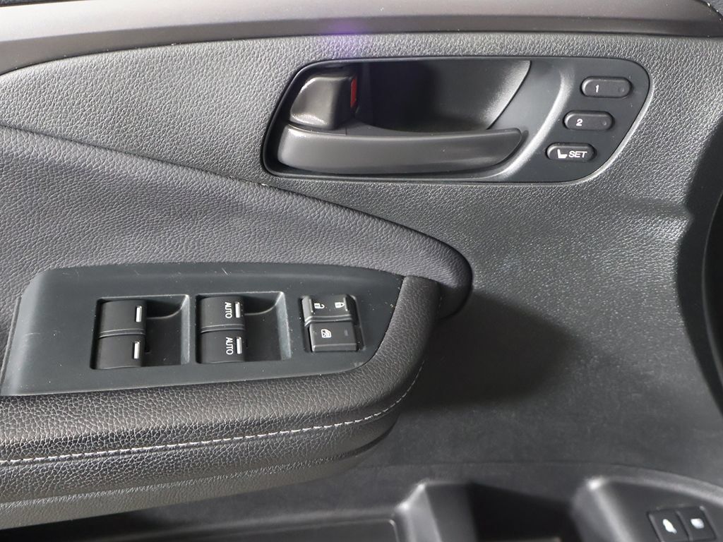 Used 2023 Honda Passport EX-L image 33