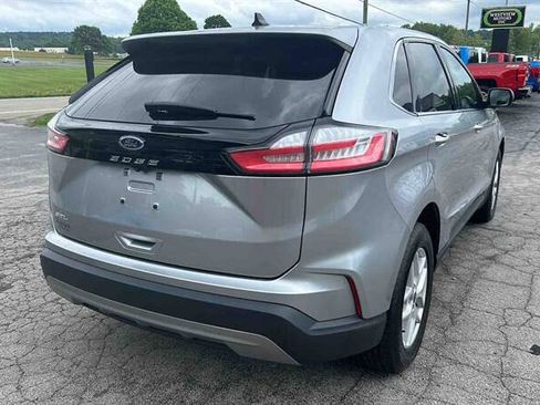 Used 2021 Ford Edge SEL FWD image 8