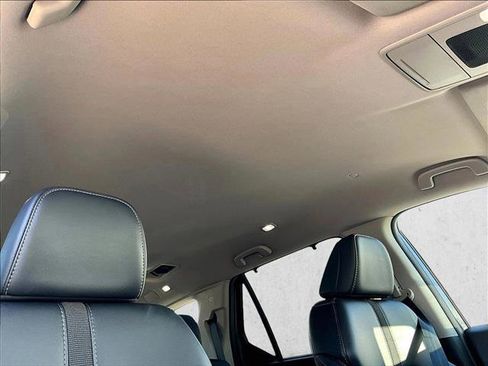 Used 2024 Honda Pilot EX-L image 17