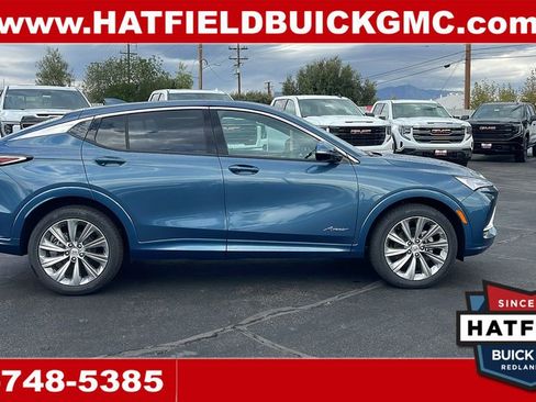 New 2025 Buick Envista Avenir image 6