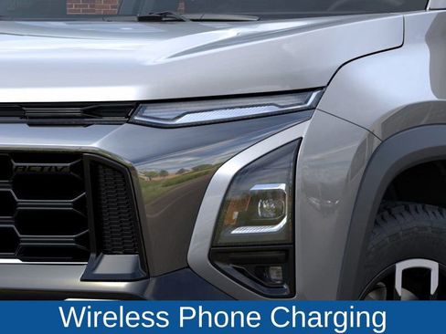 New 2026 Chevrolet Equinox ACTIV AWD/4WD image 10