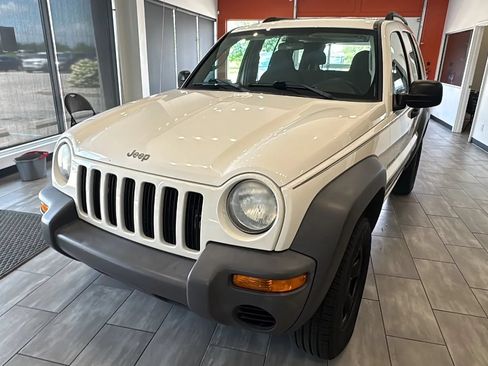 Used 2003 Jeep Liberty Sport AWD/4WD image 5