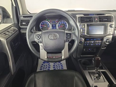 Used 2019 Toyota 4Runner Limited AWD/4WD image 17