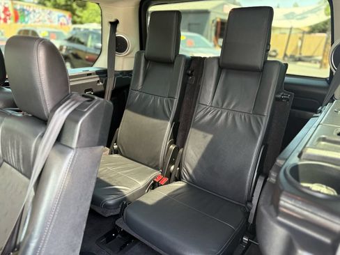 Used 2015 Land Rover LR4 HSE LUX AWD/4WD image 19