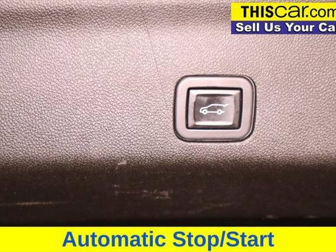 Used 2022 Chevrolet Tahoe Z71 w/ Luxury Package image 30