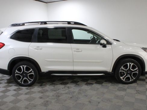 Used 2023 Subaru Ascent Limited AWD/4WD image 28
