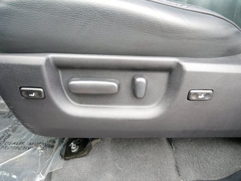 Used 2022 Toyota Sequoia TRD Pro AWD/4WD image 18