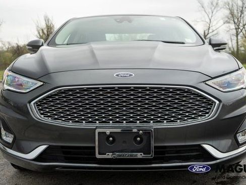Used 2020 Ford Fusion Energi Titanium FWD image 3