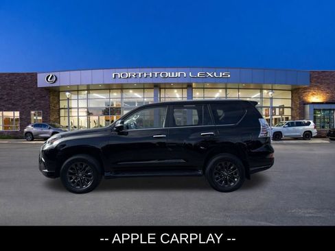 Used 2023 Lexus GX 460 Premium w/ Premium Package AWD/4WD image 2