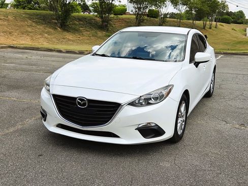 Used 2016 MAZDA MAZDA3 i Sport w/ Preferred Equipment Package FWD image 17