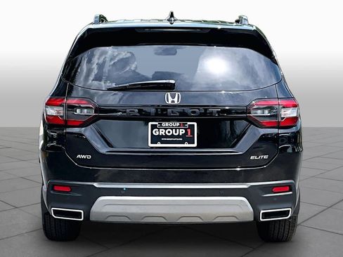 Used 2023 Honda Pilot Elite image 5