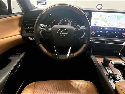 Used 2024 Lexus RX 350 Premium Plus w/ Convenience Package AWD/4WD image 5