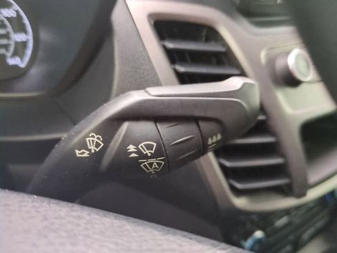 Used 2020 Ford Transit Connect XL image 22