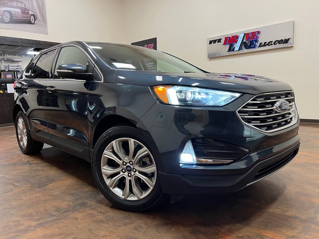 Used 2022 Ford Edge Titanium AWD/4WD image 1