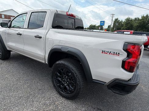 New 2026 Chevrolet Colorado Trail Boss AWD/4WD image 7