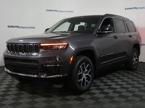 New 2025 Jeep Grand Cherokee L Limited image 13