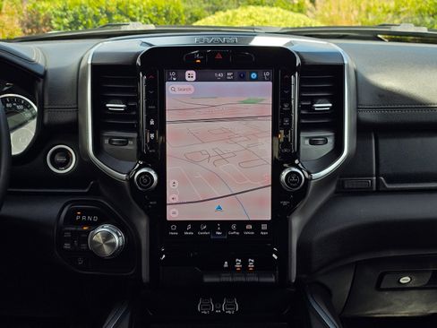 Used 2025 RAM 1500 Laramie image 26