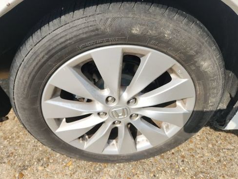 Used 2014 Honda Accord EX-L image 14
