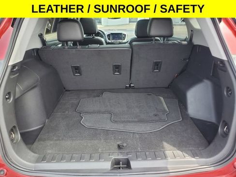 Used 2023 GMC Terrain SLT AWD/4WD image 31